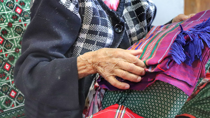 grandmother's boghche