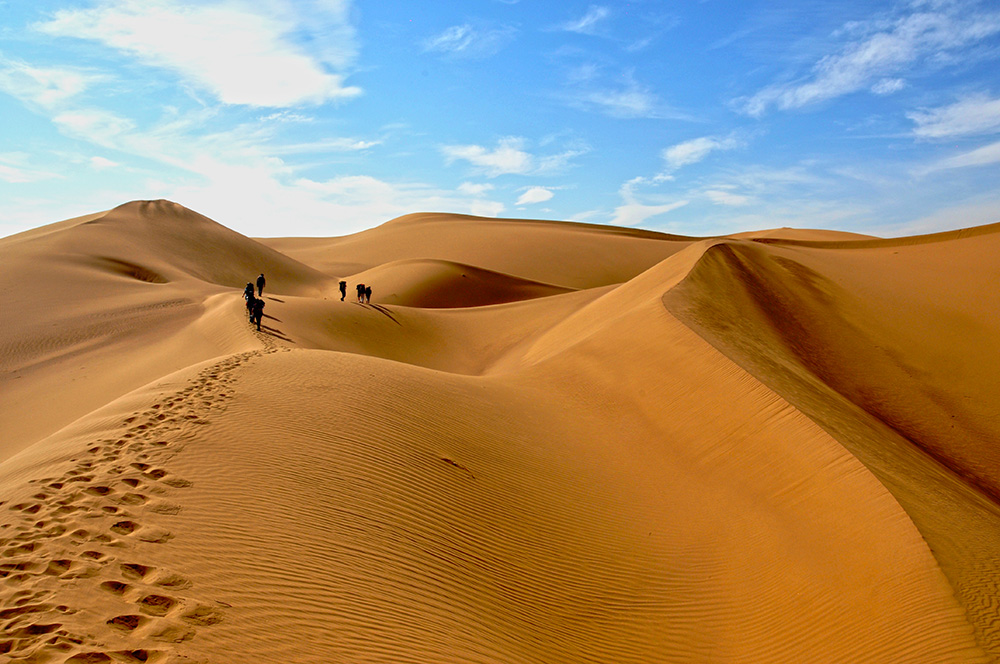 Desert trekking in Kashan