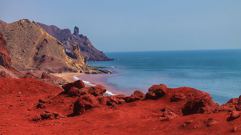 Hormuz red beach