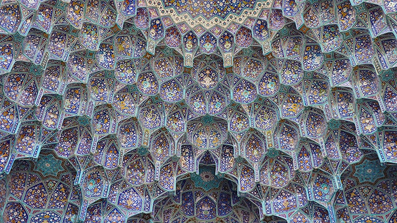Iranian architecture, Muqarnas feature