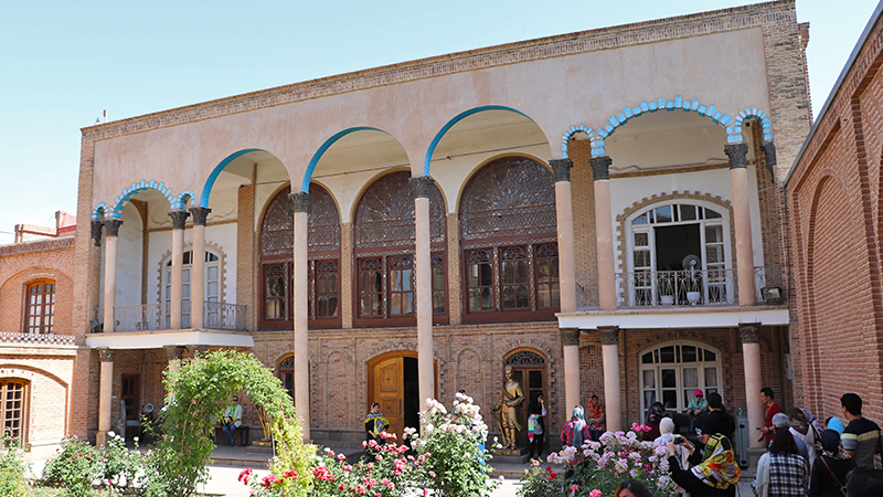 Tabriz Constitutional House and museum