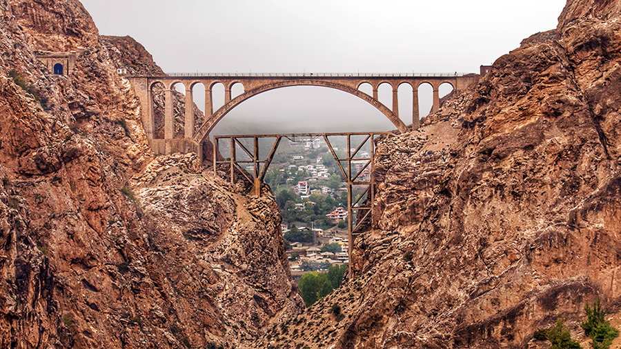 Veresk Bridge, Pol-e Piroozi